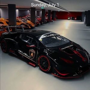 Meet your Posher, Alex